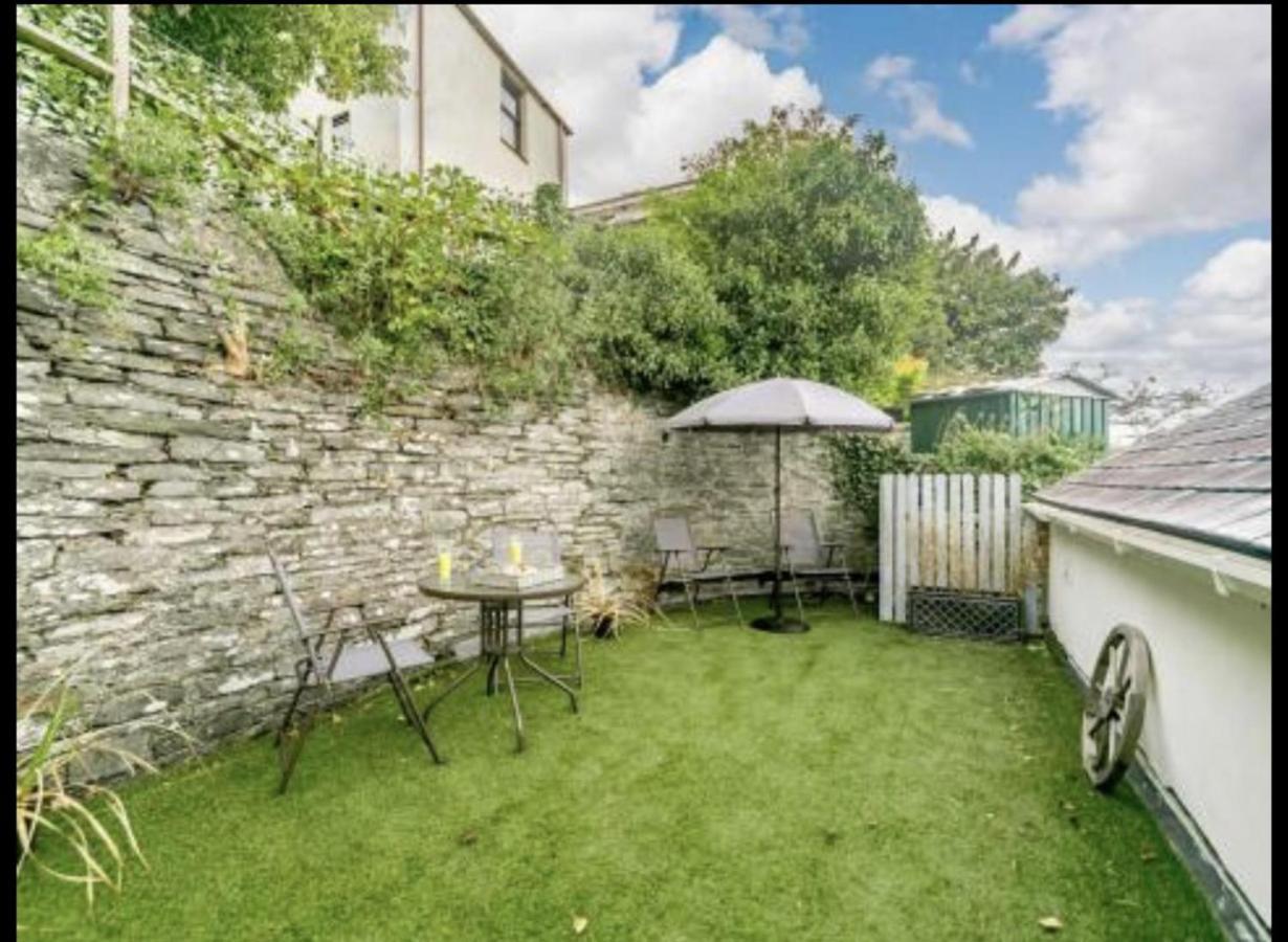 Charming 2-Bed Cottage In Wadebridge Cornwall Exterior foto